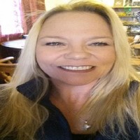 Lynnette Ross