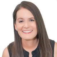 Hillary Bessinger, Cfre