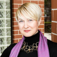 Julia Chamova, Mba