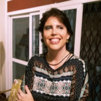 Beatriz Piva Momesso