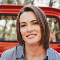 Robin Leon- Au Pair in America
