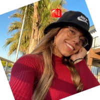 Laura Saldarriaga