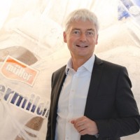 Dr. Manfred Weiß