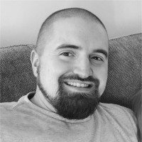 Dustin Bates