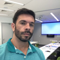 Leandro E.