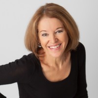 Julia Davenport, GAICD