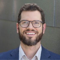 Andrew Lyons, Pla