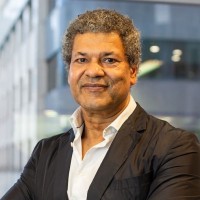 Peter Charles
