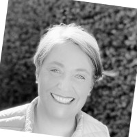Sandra Glaser