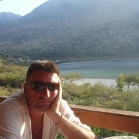 Олег Плотников