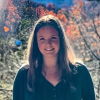 Katie Englebert, Rhit