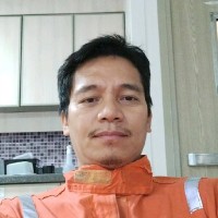 Edwin Paro
