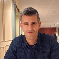 Iñigo Mateo