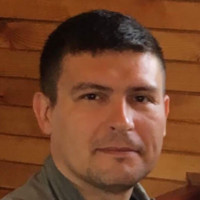 Антон Лоскутников