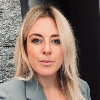 Laura Schwarz