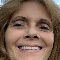 Donna Dubour