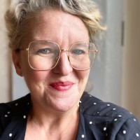 Isabelle Collin