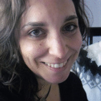 Sandra M C Santos