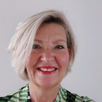 Desiree Van Den Elshout-