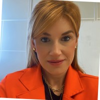 Cristiane Tressold Kostik