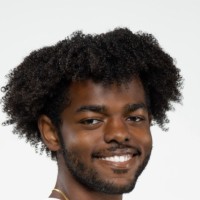 Elijah Pile