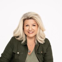 Staci Correia