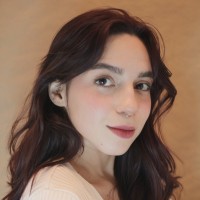 Stella Pires