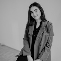 Selina Eker