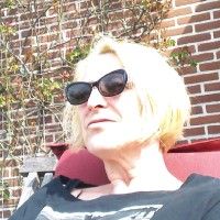 Ineke E