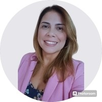 Vivian Santos
