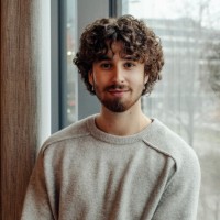 Rüzgar Cako