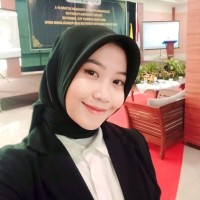 Rika Suhartini