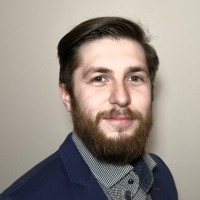 Daniel Biały