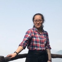 Alona Feng