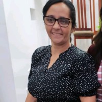 ADRIANA R ARAUJO