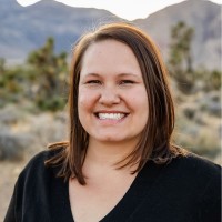 Elyse Argyropoulos, Cpa