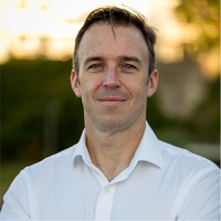 Russell Hunter