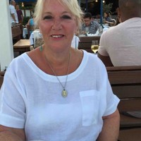 Caroline Cameron