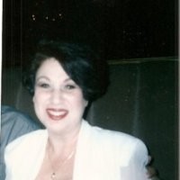 Sherrie Stoops