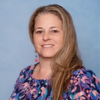 Laura Flores PMP, CSM, PM/Strictly USA/AIRBNB Super Host