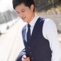 鲍石坚
