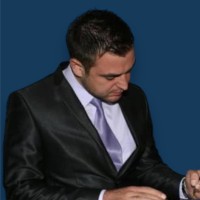 Carlos Leal