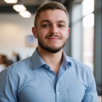 Derek Pascuinelli