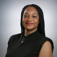 Erica Chapman, Cbom