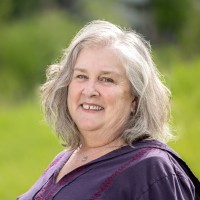 Betsy Crum