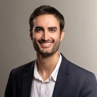 Luis G.