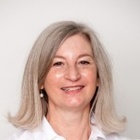 Suzie Leonard