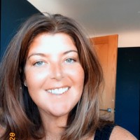 Leanne Davies