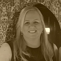Kate Lyons