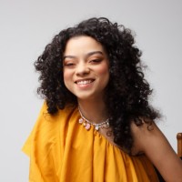 Caroline Bastos